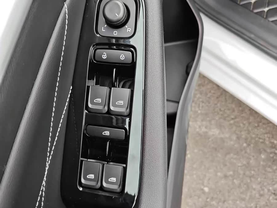 吉利汽车 2021 汽车图片 #26