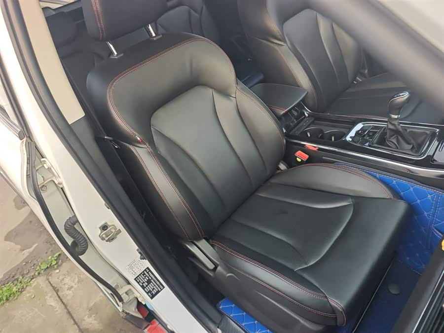 SWM斯威汽车 SWM斯威G05 2019 汽车图片 #26