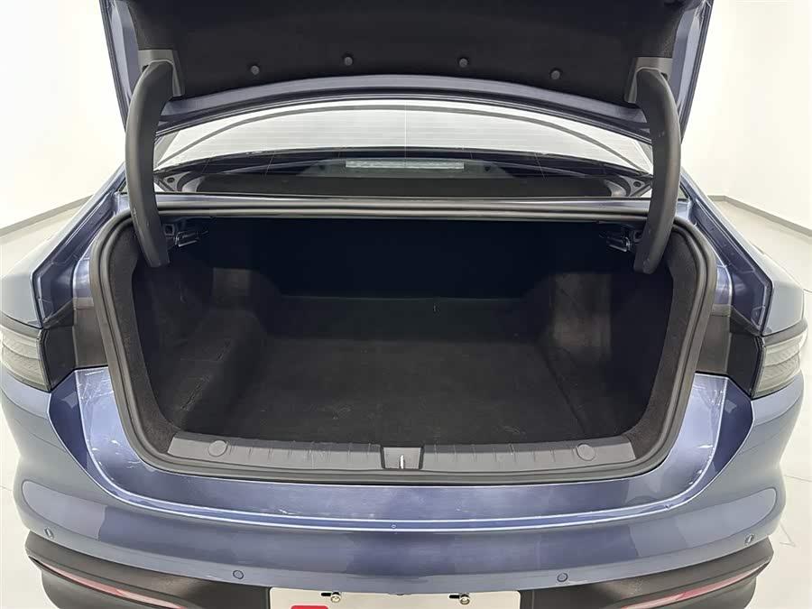 BYD Seal 05 DM-i 2025 car image #26
