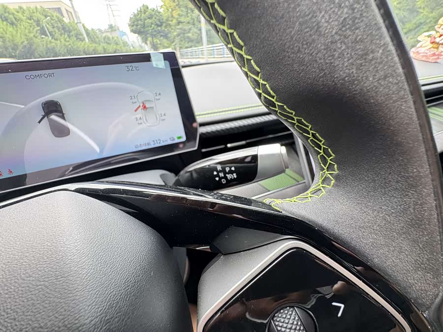 哪吒汽车 哪吒GT 2023 #26 哪吒汽车 哪吒GT 2023 汽车图片 #26