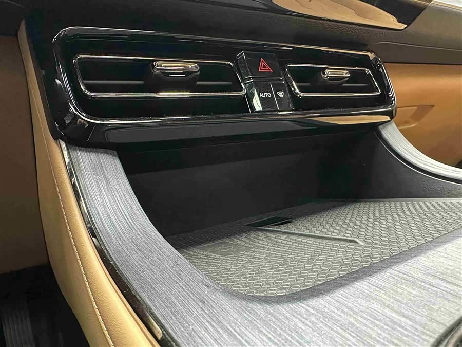 GAC Trumpchi ES9 2023 #26 GAC Trumpchi ES9 2023 car image #26