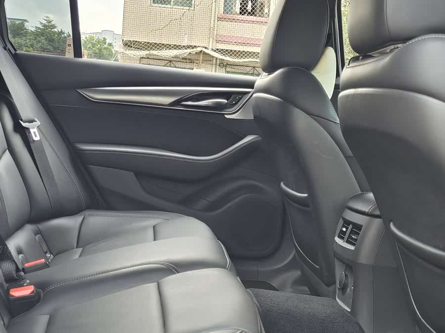 2022 immagine di auto #26