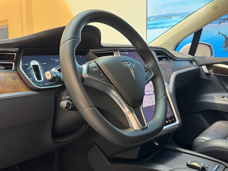 特斯拉 Model X 2017 汽车图片 #26