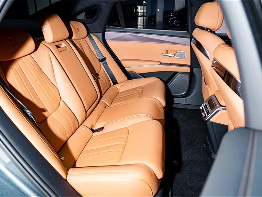 BYD HanL 2025 immagine di auto #26