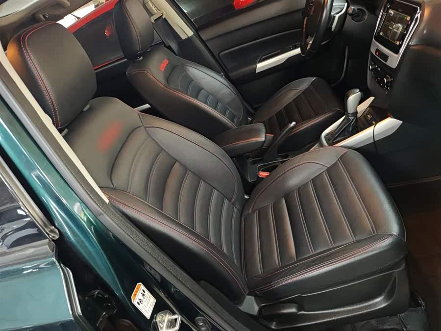 Suzuki Vitara 2018 #26 Suzuki Vitara 2018 car image #26