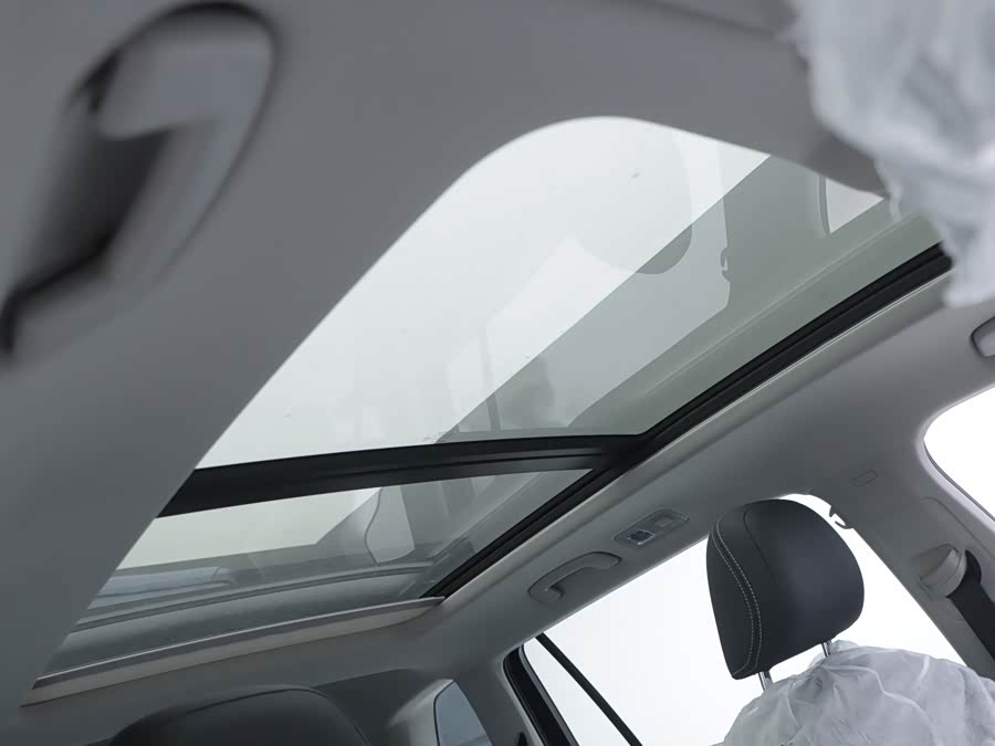 Volkswagen Tiguan L New Energy изображение автомобиля #26