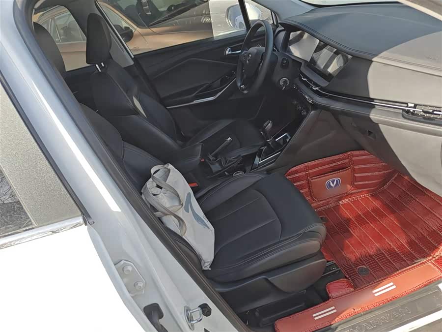 Changan CS15 2020 immagine di auto #26
