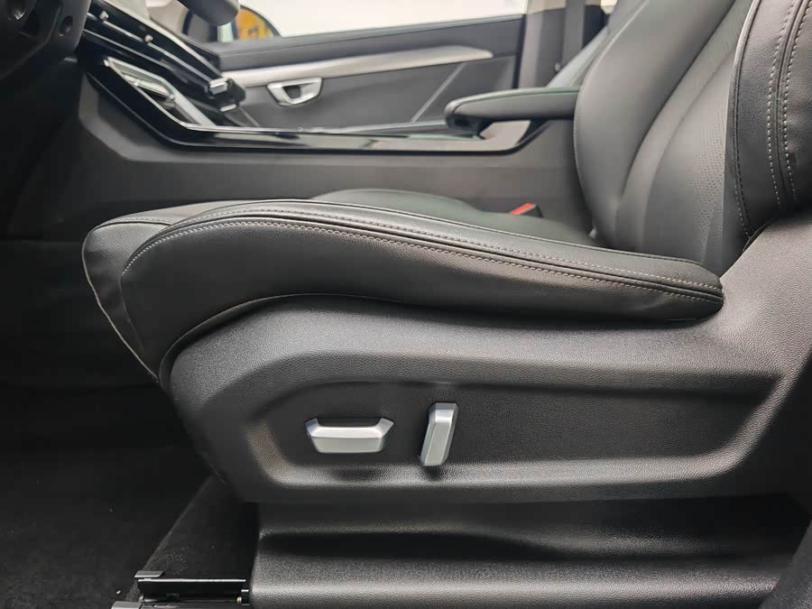 五菱汽车 五菱星辰 2022 汽车图片 #26