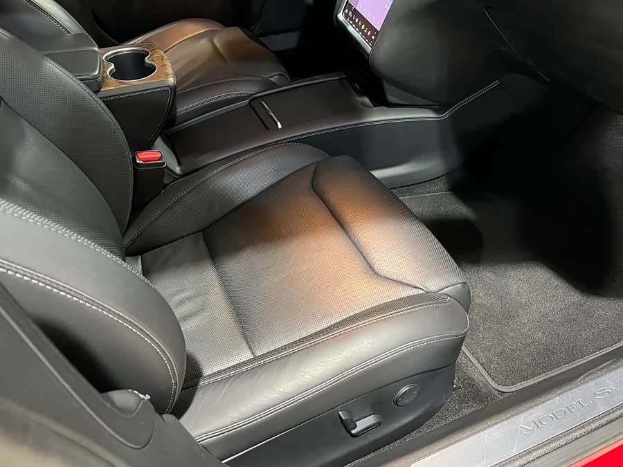 特斯拉 Model S 2017 汽车图片 #26