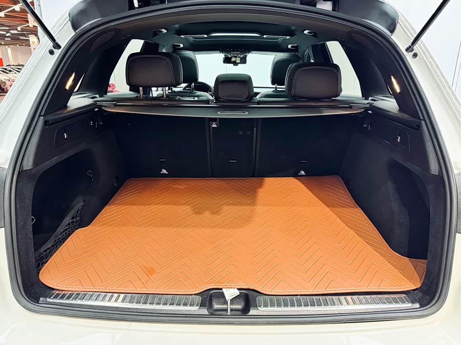 Mercedes-Benz GLC Class 2020 #26 Mercedes-Benz GLC Class 2020 car image #26