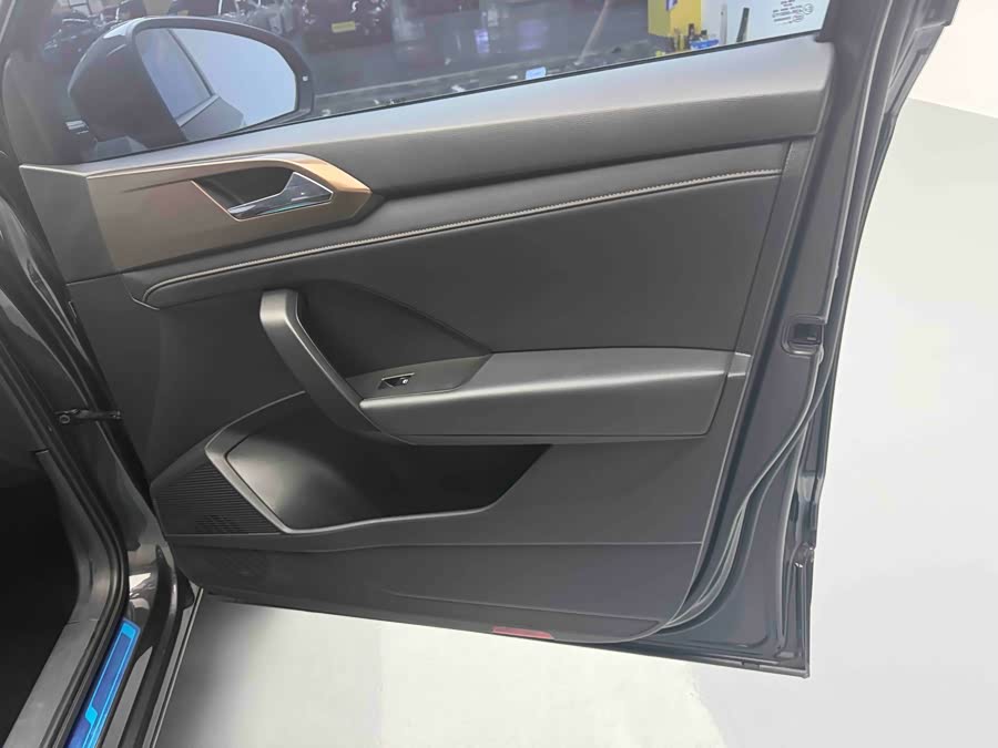 Volkswagen Tharu 2019 #26 Volkswagen Tharu 2019 car image #26