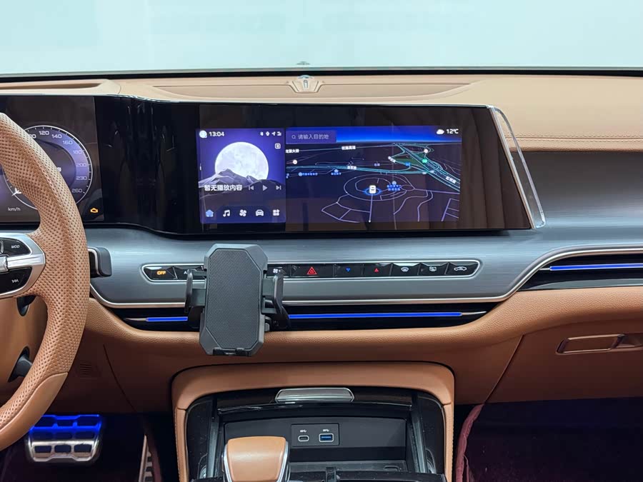 HongQi H9 2024 car image #26