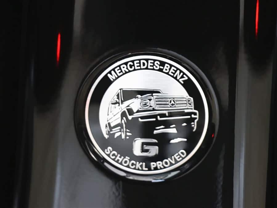 Mercedes-Benz 2025 car image #26
