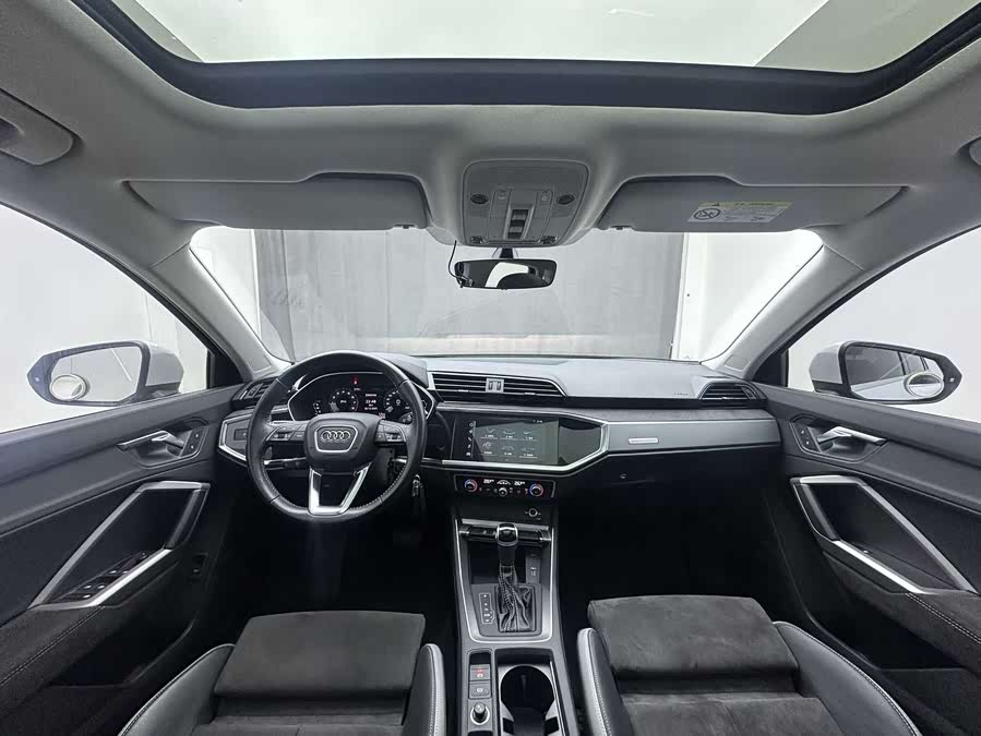 Audi Q3 2021 #26 Audi Q3 2021 car image #26