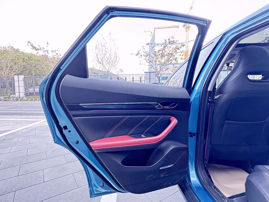 GEELY 2021 car image #26