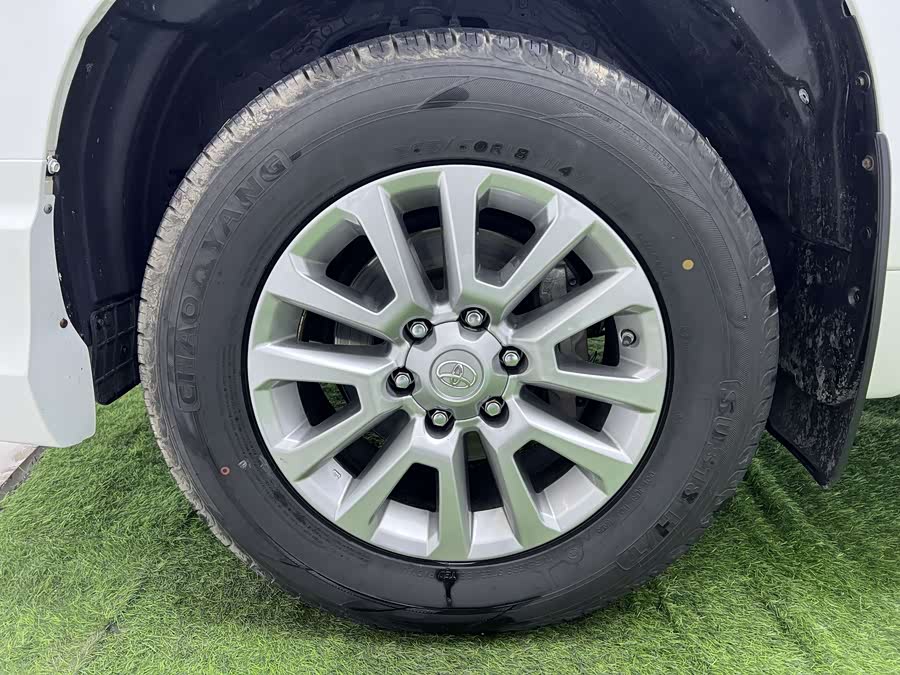 Toyota Land Cruiser Prado 2019 #26 Toyota Land Cruiser Prado 2019 car image #26