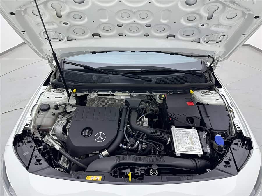 Mercedes-Benz A Class 2021 car image #26