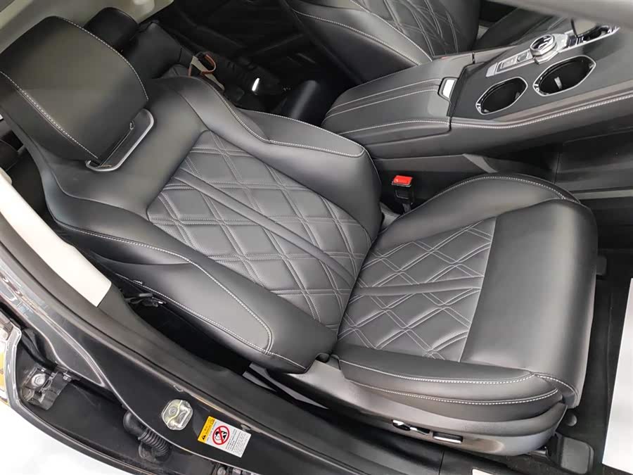 Changan UNI-K iDD 2023 car image #26