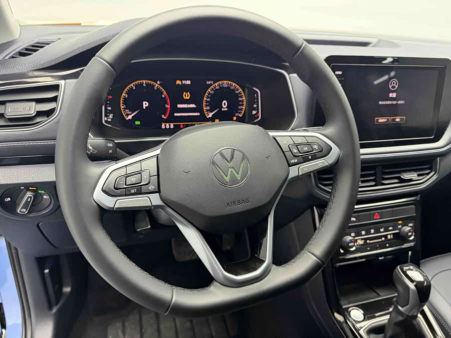 Volkswagen Tharu 2024 car image #26