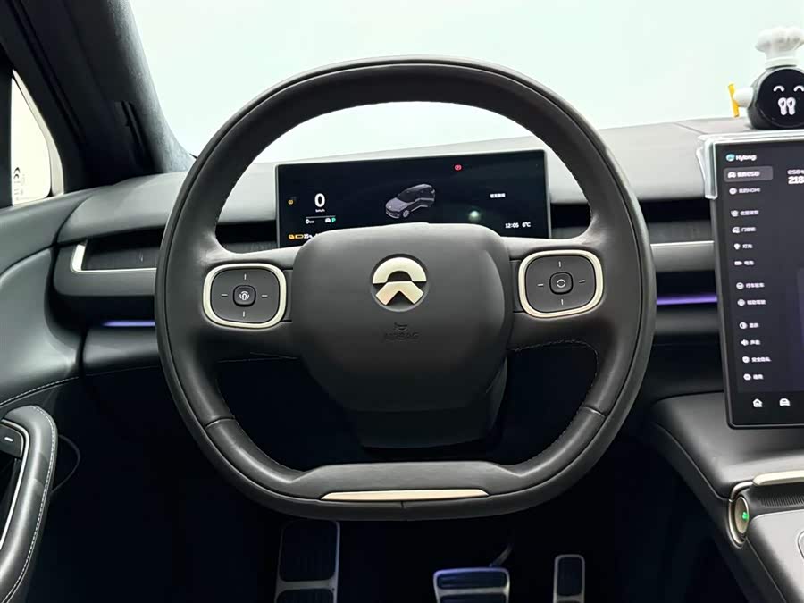 蔚来 蔚来ES8 2024 汽车图片 #26