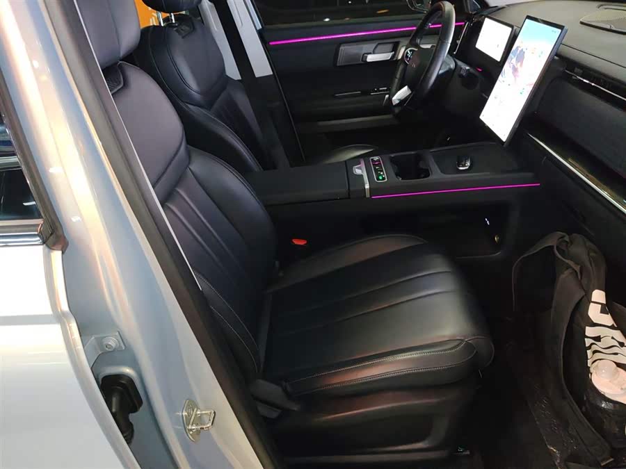 Chery Exploration 06 C-DM 2024 immagine di auto #26