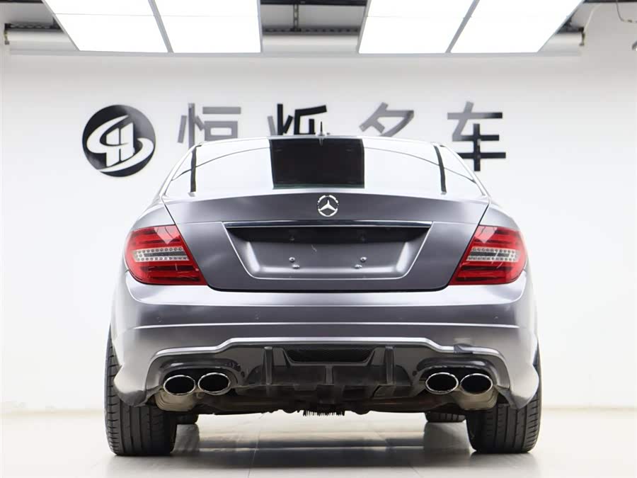 Mercedes-Benz C AMG 2010 immagine di auto #26