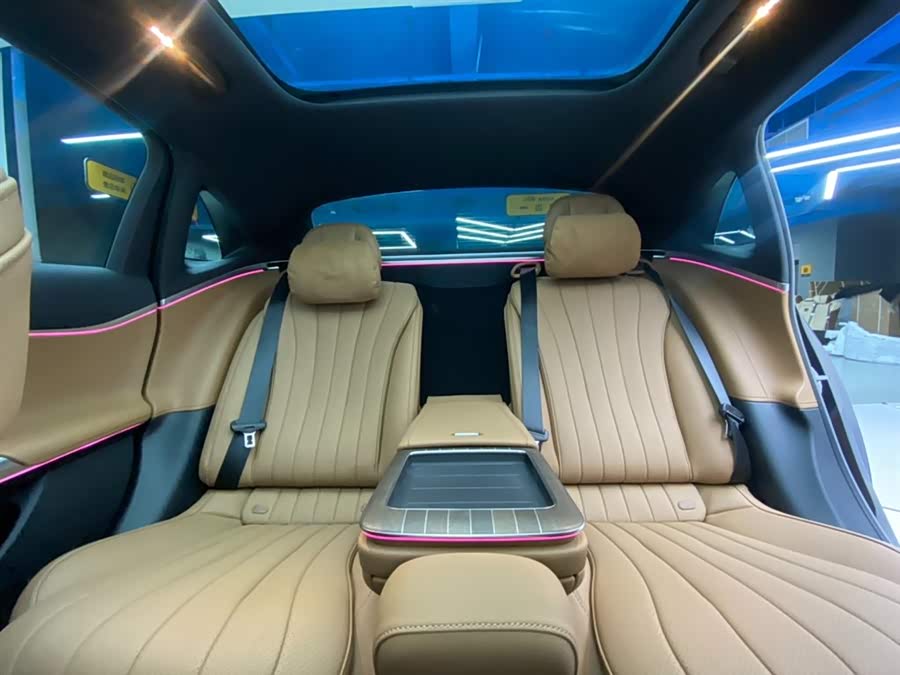 Mercedes-Benz E Class 2024 car image #26