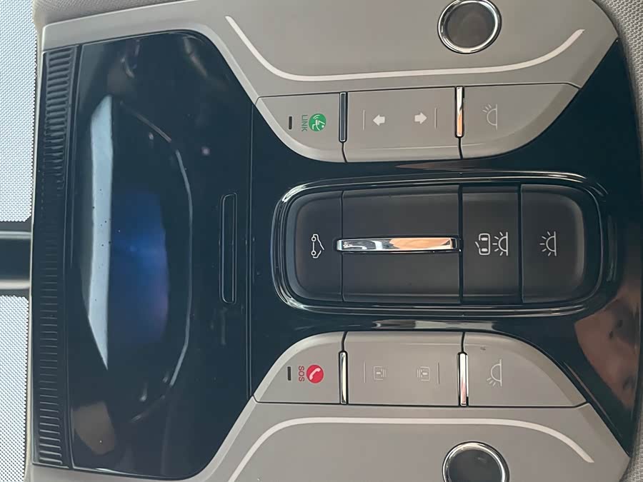 GAC Trumpchi GS8 2018 car image #26