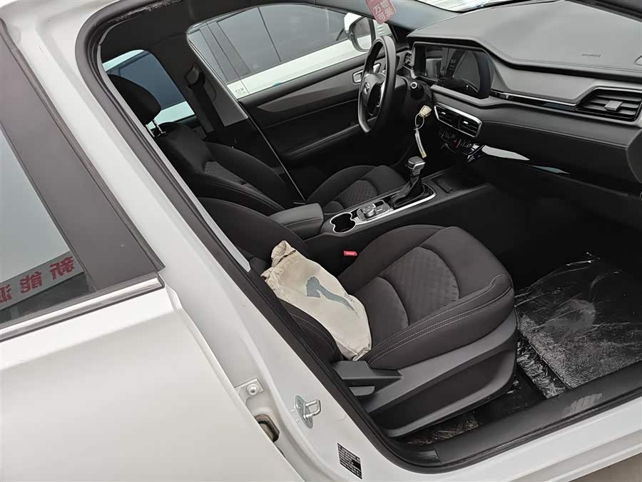 Kaiyi Showjet 2023 #26 Kaiyi Showjet 2023 car image #26