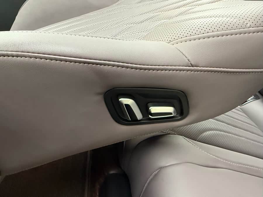 Chery Tiggo9 C-DM 2025 immagine di auto #26