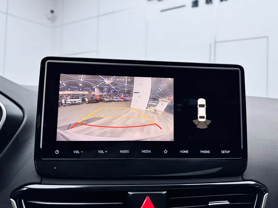 Hyundai Lafesta 2021 immagine di auto #26