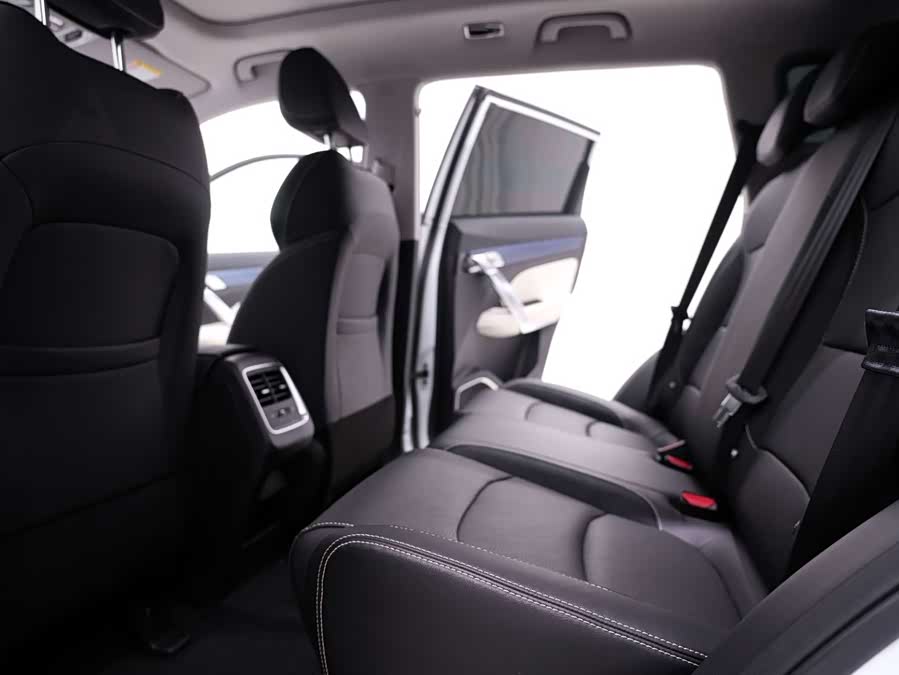 GEELY Boyue 2022 immagine di auto #26