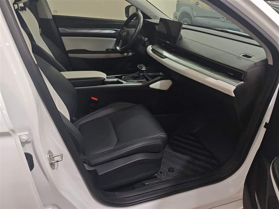 GEELY Emgrand L 2021 #26 GEELY Emgrand L 2021 car image #26