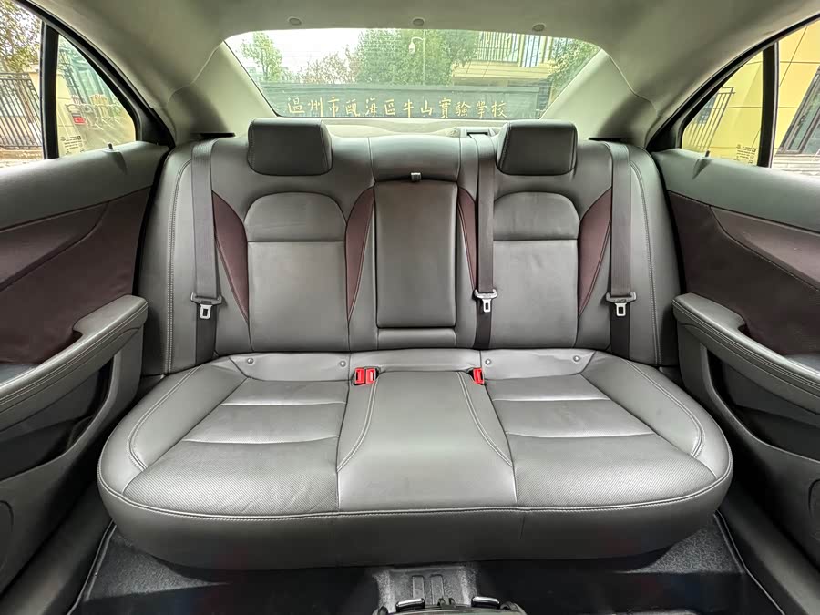 Chevrolet Malibu 2018 car image #26