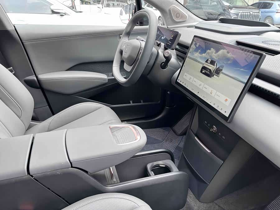 极氪 极氪X 2024 汽车图片 #26