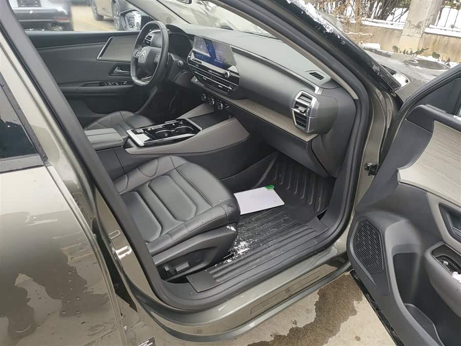 Citroen C5 X 2023 #26 Citroen C5 X 2023 car image #26