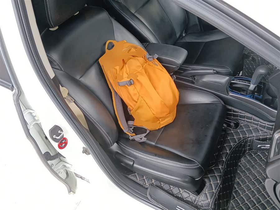 Honda Greiz 2017 #26 Honda Greiz 2017 car image #26