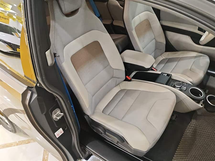 BMW i3 (Imported) 2019 car image #26