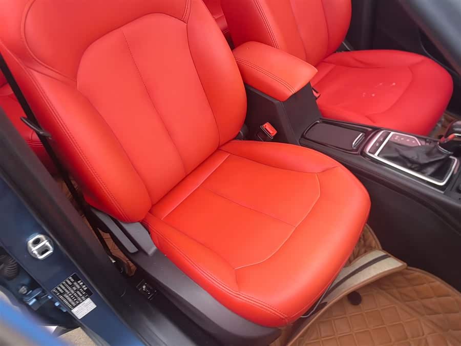 Roewe RX3 2019 изображение автомобиля #26