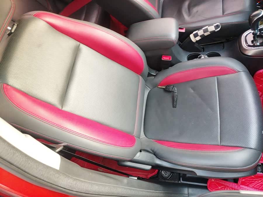 Changan CS15 2017 #26 Changan CS15 2017 immagine di auto #26