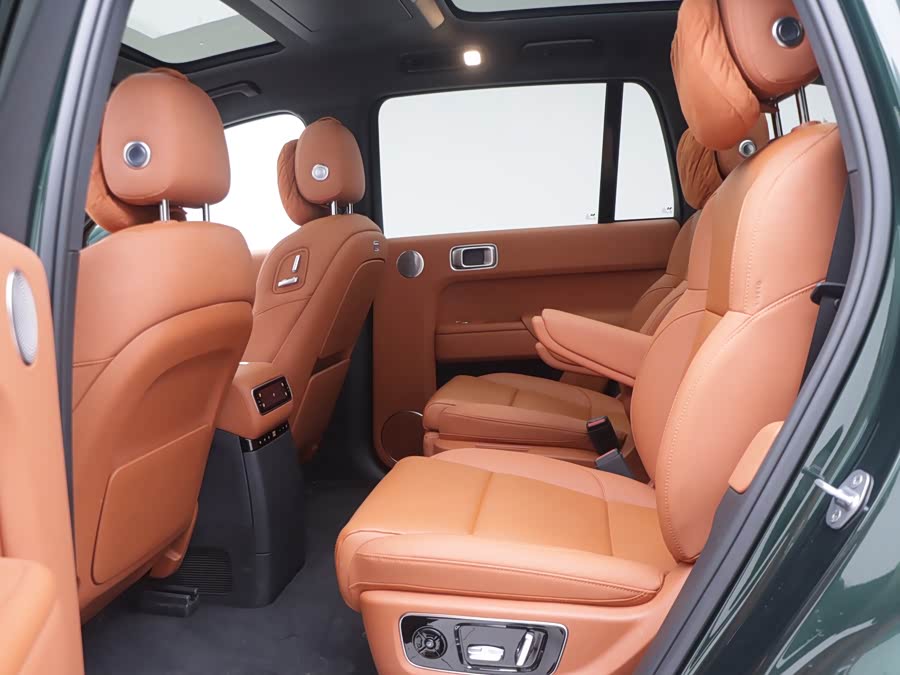 Li L9 2024 صورة سيارة #26