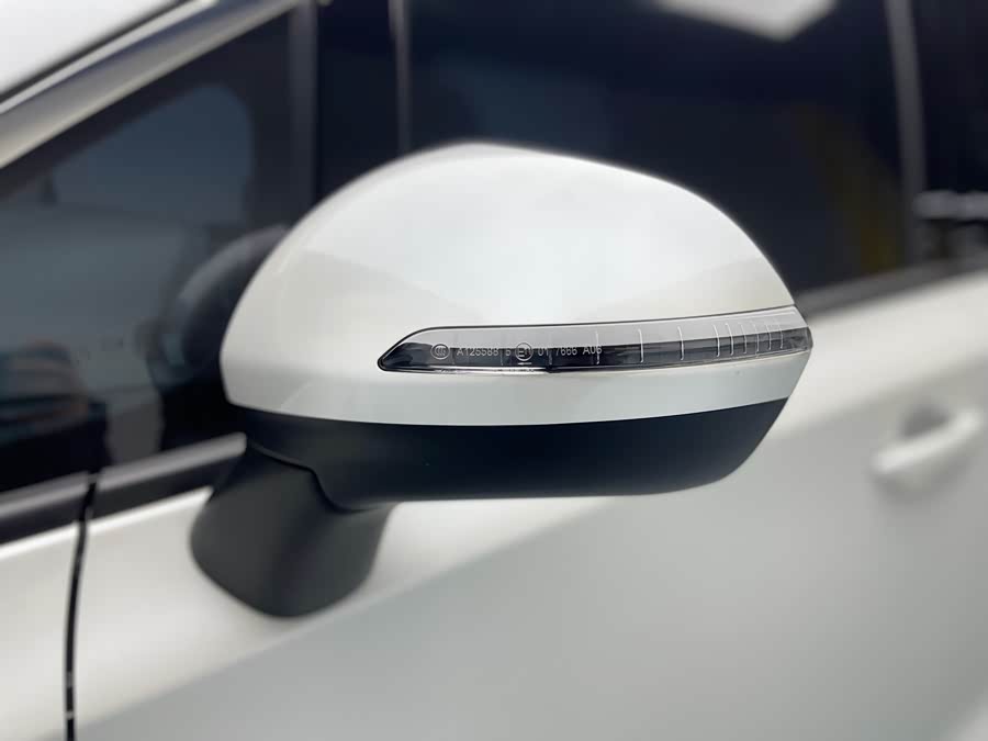 GAC Trumpchi M6 2024 car image #26