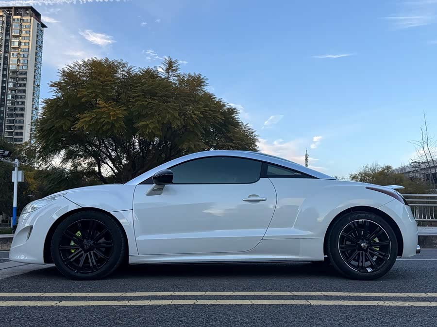 标致 标致RCZ 2011 汽车图片 #26