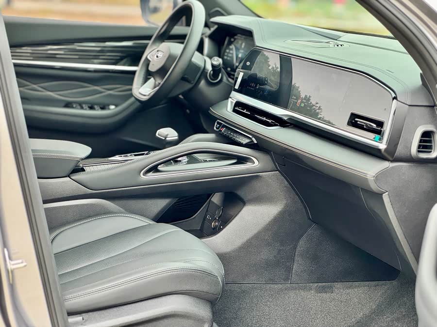 GEELY Monjaro 2024 imagem de carro #26