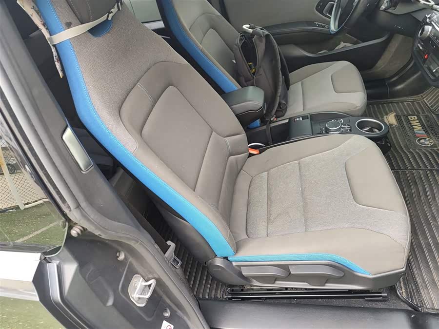 BMW i3 (Imported) 2018 #26 BMW i3 (Imported) 2018 car image #26