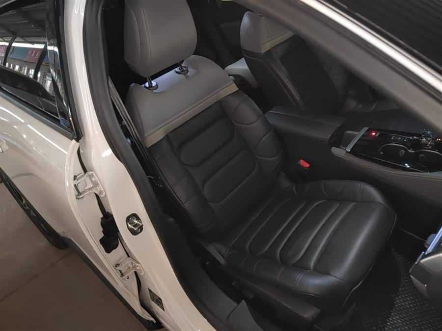 Citroen C5 X 2024 #26 Citroen C5 X 2024 car image #26