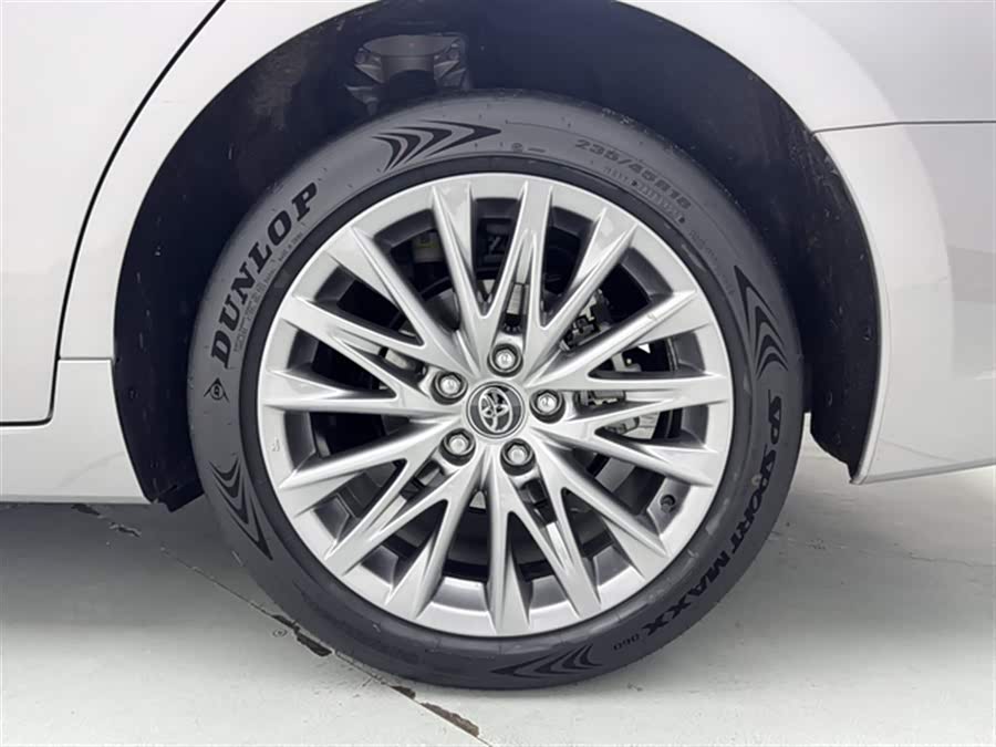 Toyota Avalon 2025 car image #26