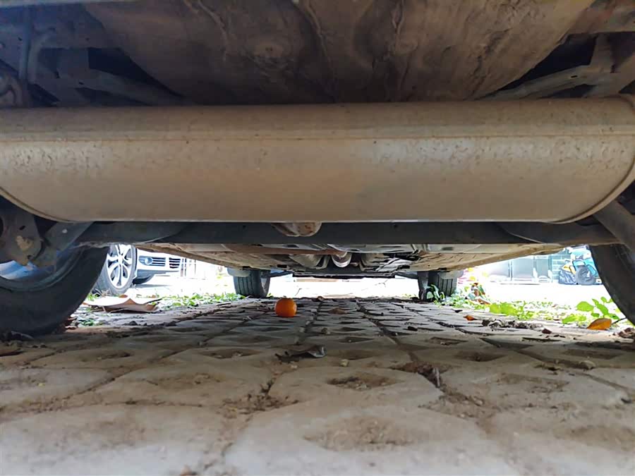 Forthing T5 2022 immagine di auto #26