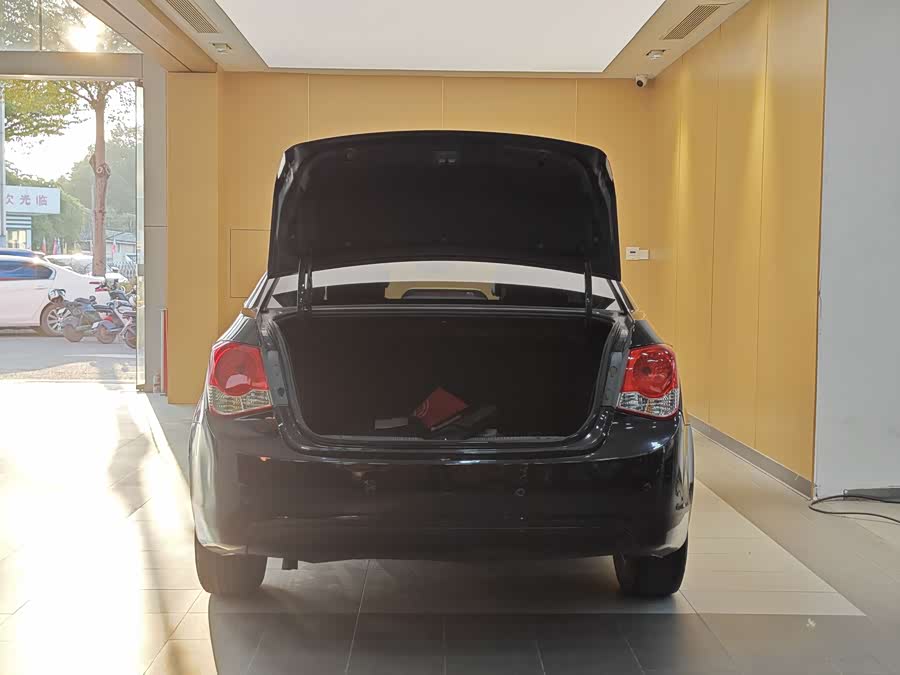 Chevrolet Cruze 2011 изображение автомобиля #26