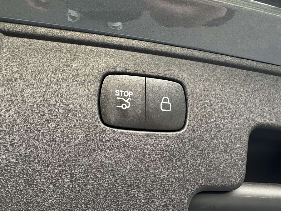 零跑汽车 零跑C11 2022 汽车图片 #26